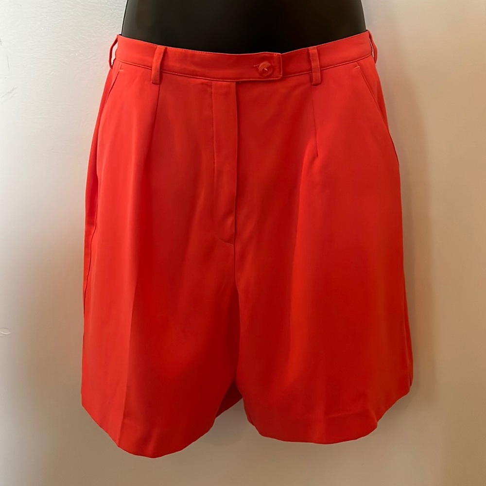 Tail Women’s Golf Shorts High Waisted